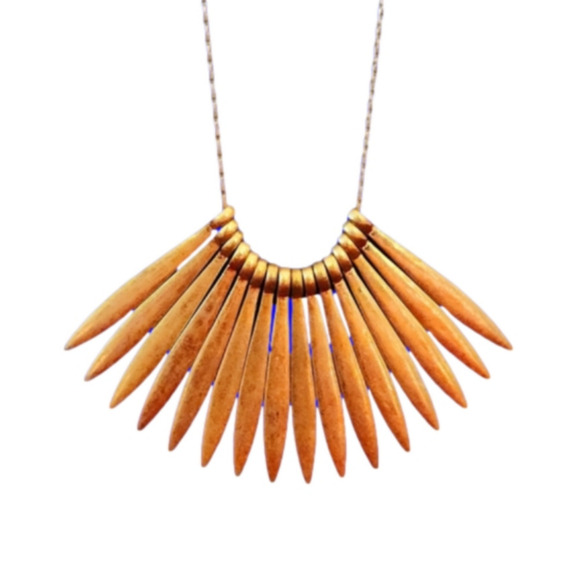 Jewelry - 📣 Fan Style Gold Tone FASHION 36"+ Necklace 😍